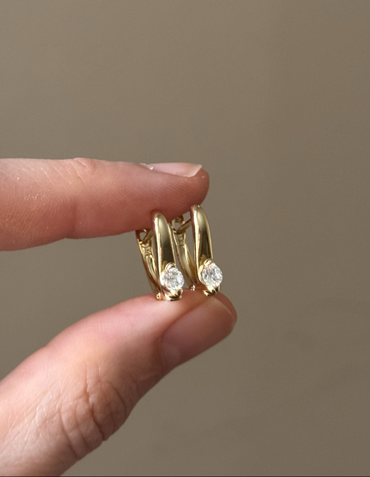 Minimal taşlı küpe / xuping (14kgoldrenk)