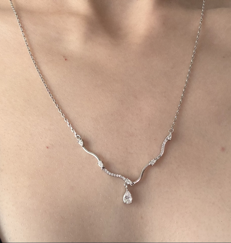 Damla taşlı kolye / xuping (silver)