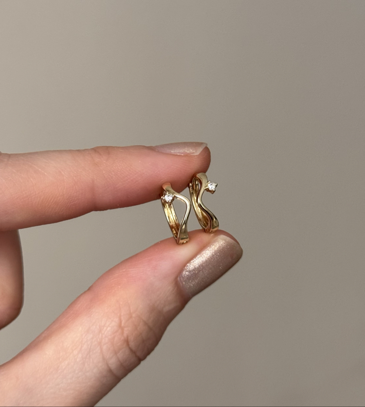 Minik taşlı küpe / xuping (14kgoldrenk)
