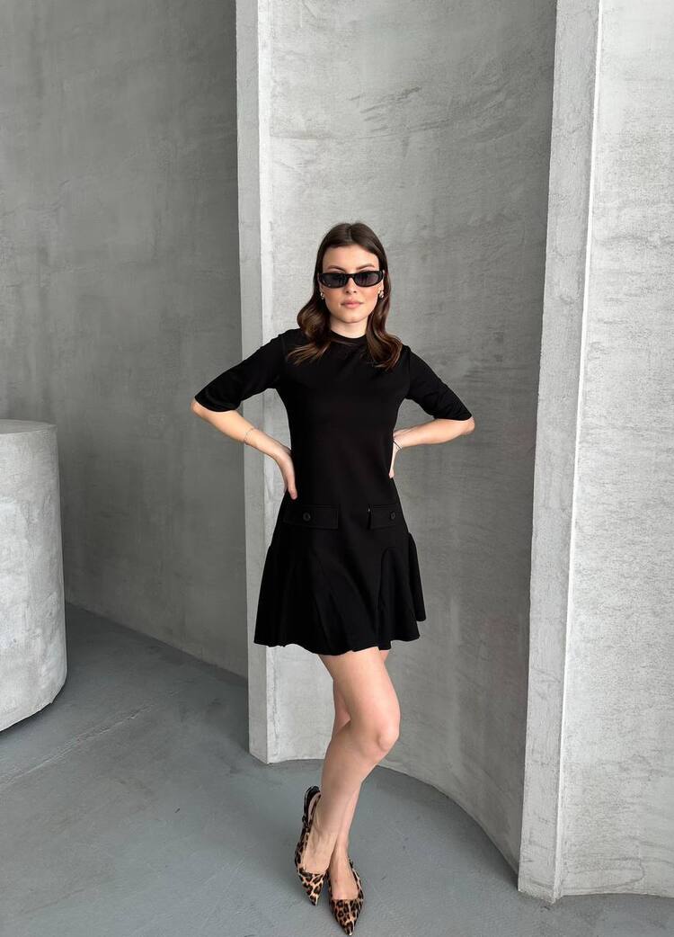 ZARA MODEL CEPLİ SİYAH ELBİSE