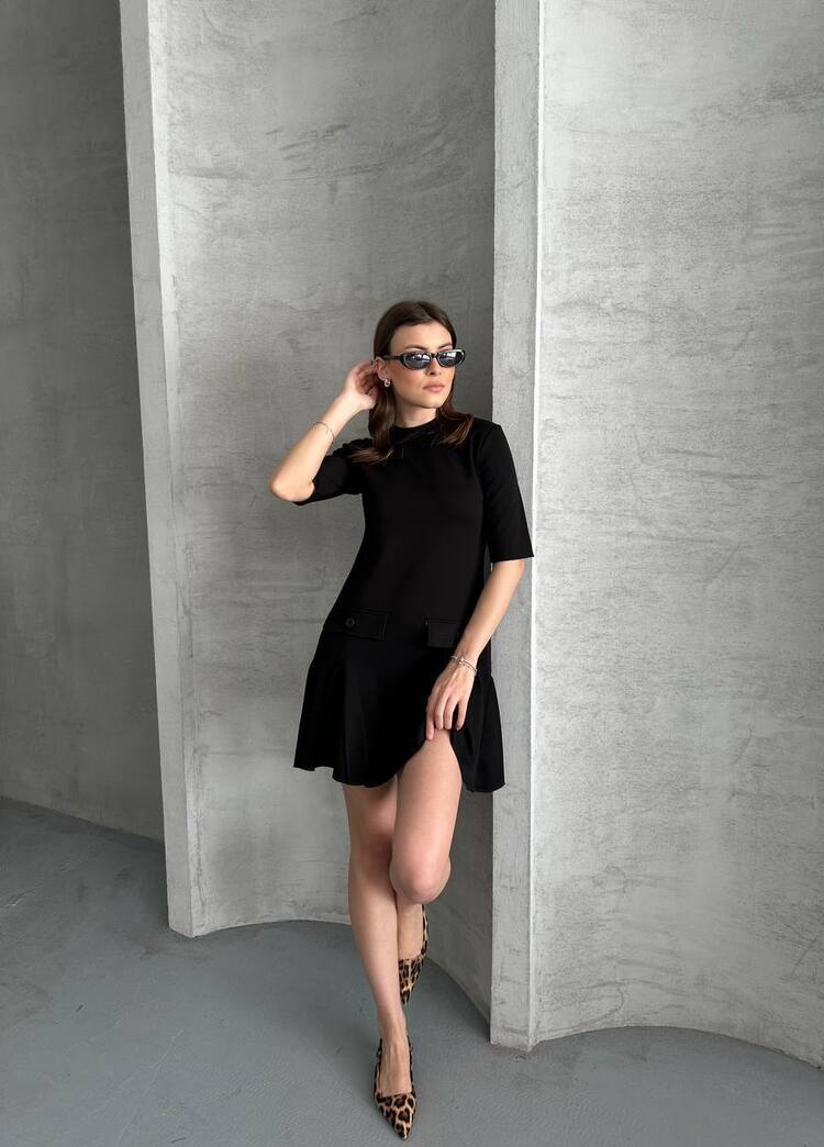 ZARA MODEL CEPLİ SİYAH ELBİSE