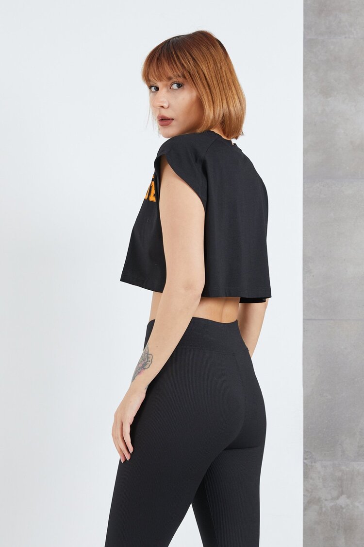 DUE Crop T-shirt