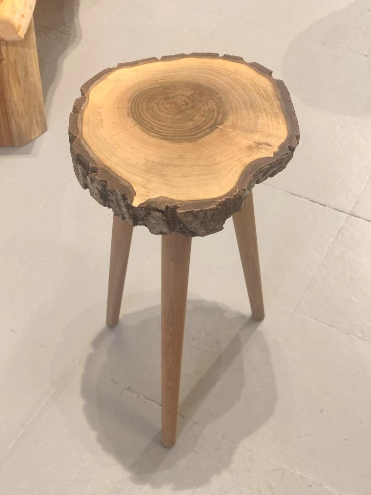 Ceviz Doğal Kenar Kabuklu Sehpa - Çap 31 cm. - CVZ-0070