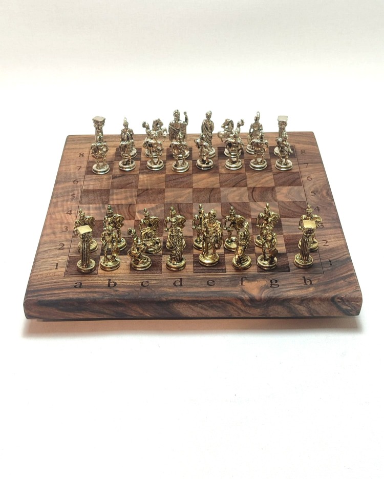 Ceviz Ağacı Satranç Takımı - 25 cm x 25 cm - CVZ-077