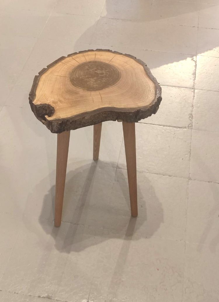 Ceviz Doğal Kenar Kabuklu Sehpa - Çap 39 cm. - CVZ-071