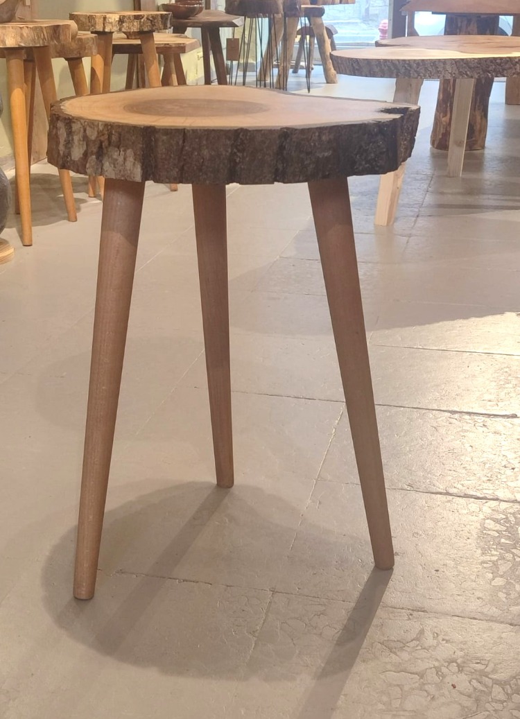Ceviz Doğal Kenar Kabuklu Sehpa - Çap 39 cm. - CVZ-071