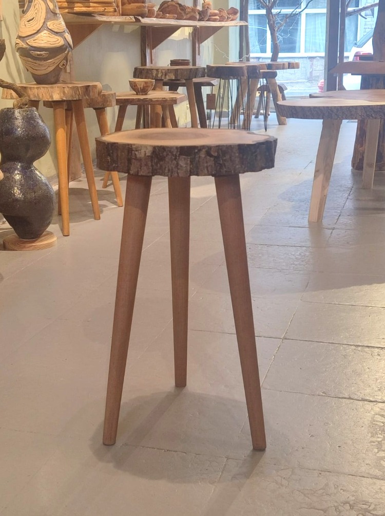 Ceviz Doğal Kenar Kabuklu Sehpa - Çap 31 cm. - CVZ-0070
