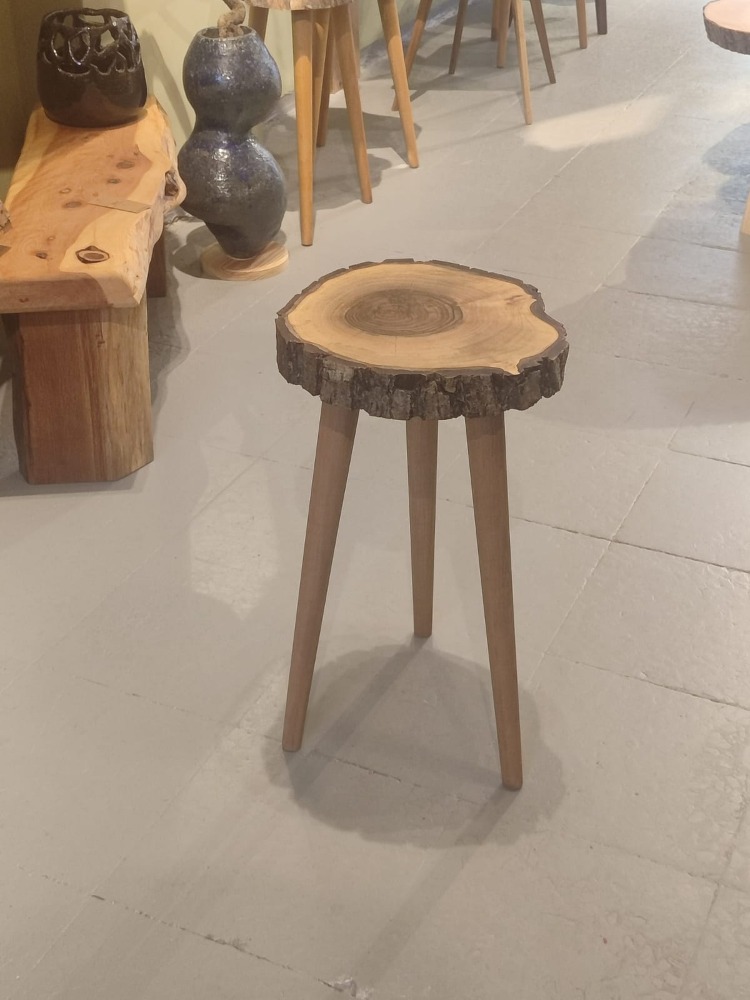 Ceviz Doğal Kenar Kabuklu Sehpa - Çap 31 cm. - CVZ-0070