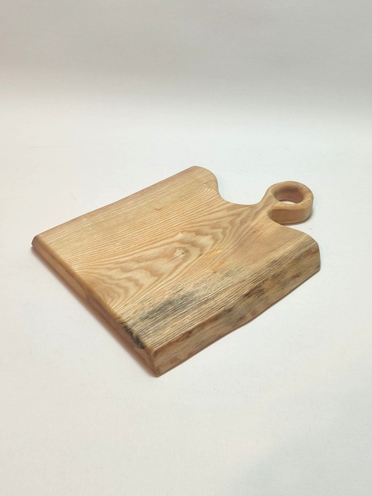 Dişbudak Kesme Tahtası - 24 x 25 - DŞB-020