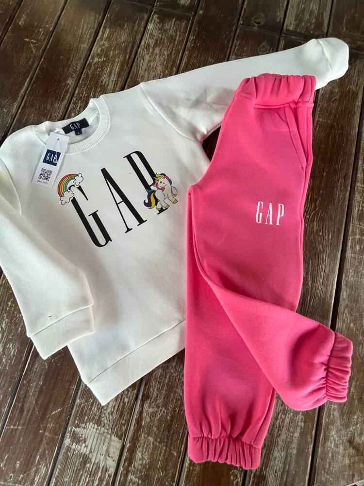 GAP UNİCORN DETAYLI 3 İPLİK ŞARDONLU ALT ÜST TAKIM