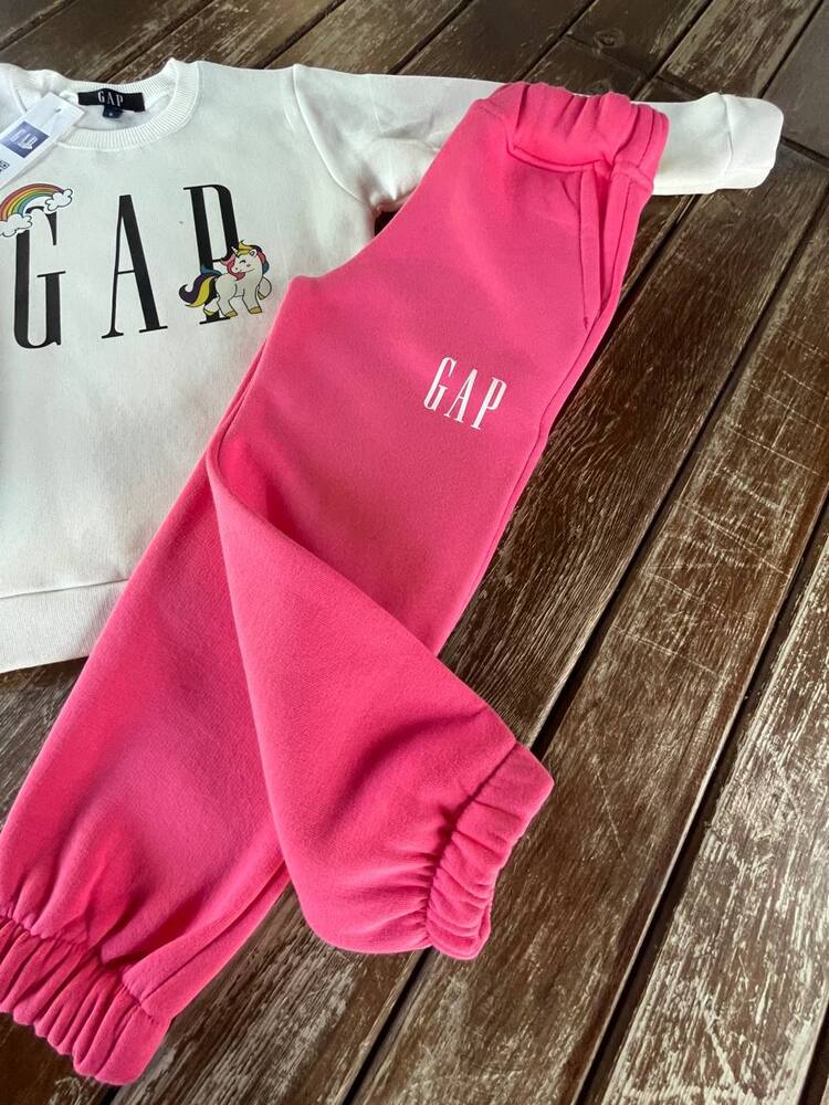GAP UNİCORN DETAYLI 3 İPLİK ŞARDONLU ALT ÜST TAKIM