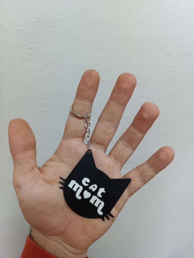Cat Mom Anahtarlık