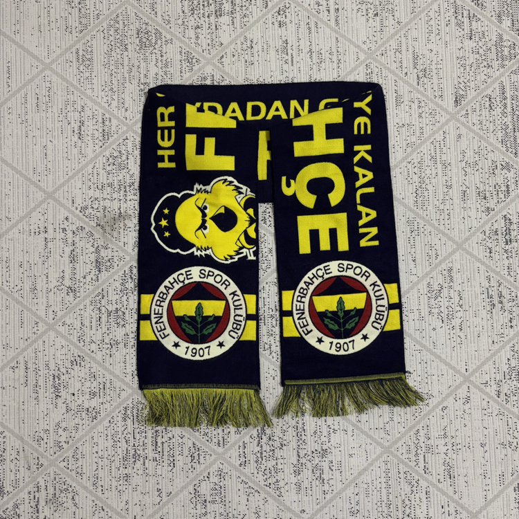 Fenerbahçe slogan atkı