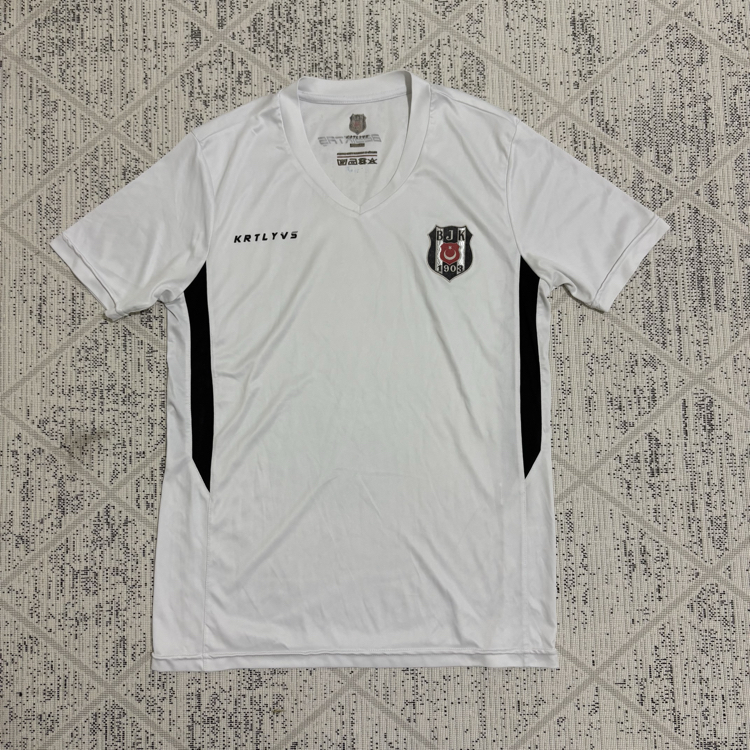 Original BJK Forma