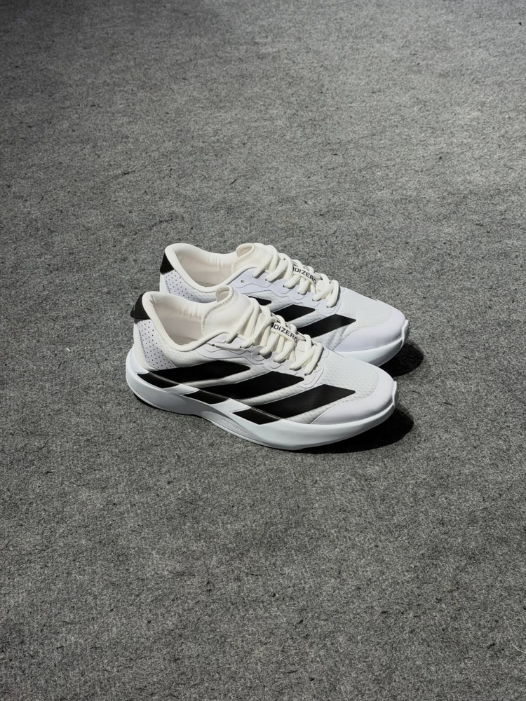 Adidas adizero beyaz 