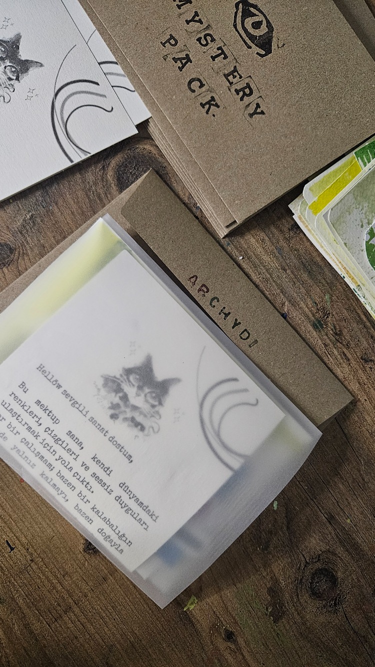 Studio Mystery Pack No.01