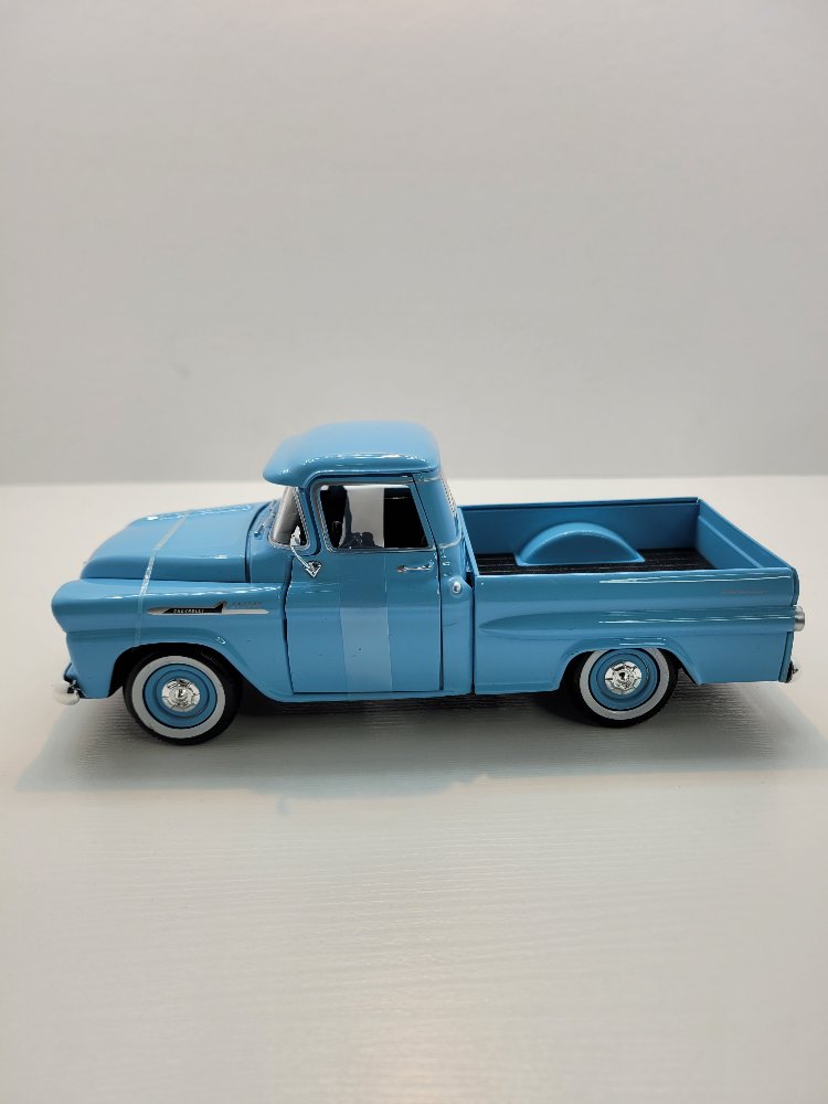 1958 Chevrolet Apache Stepside Pickup