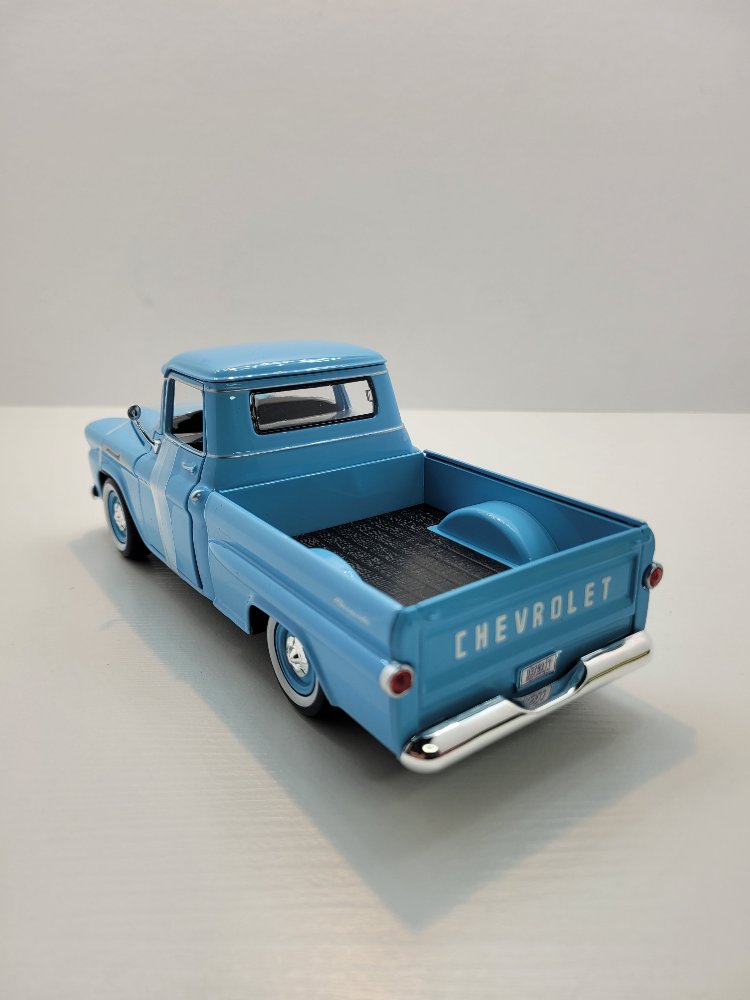 1958 Chevrolet Apache Stepside Pickup