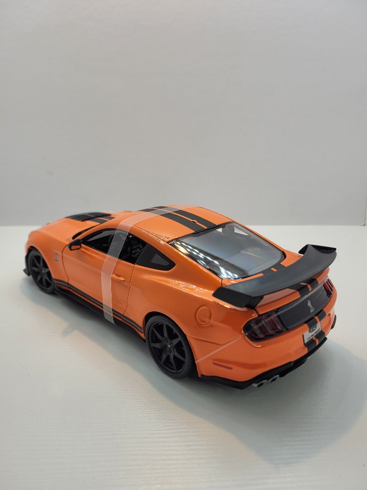 Maisto 1:18 Ford Mustang Shelby GT500