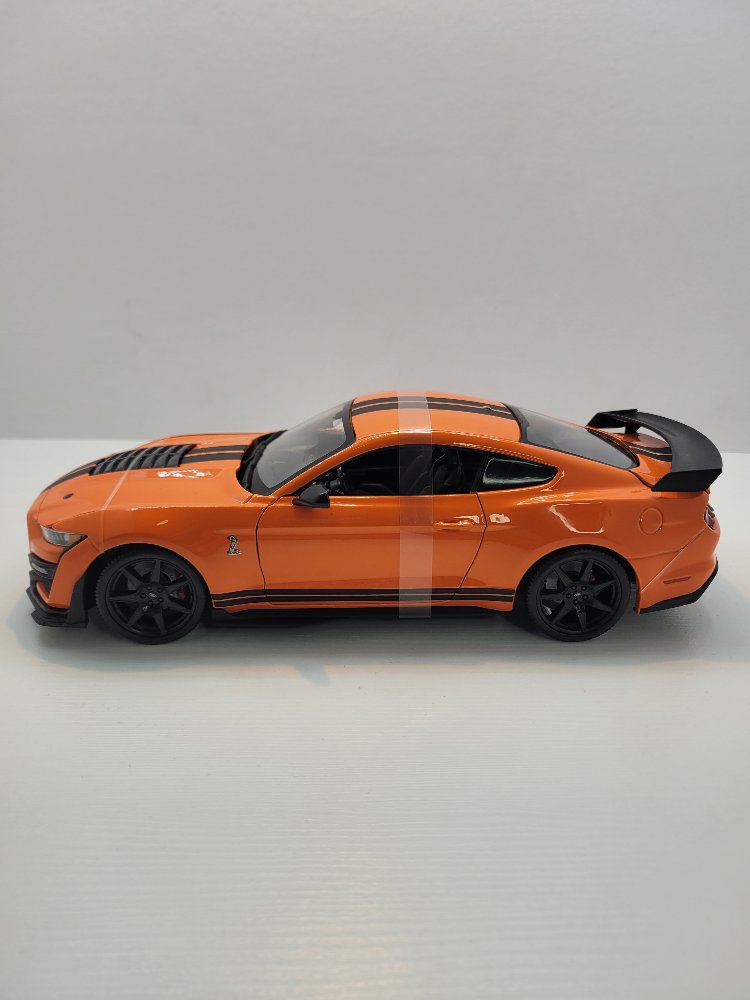 Maisto 1:18 Ford Mustang Shelby GT500