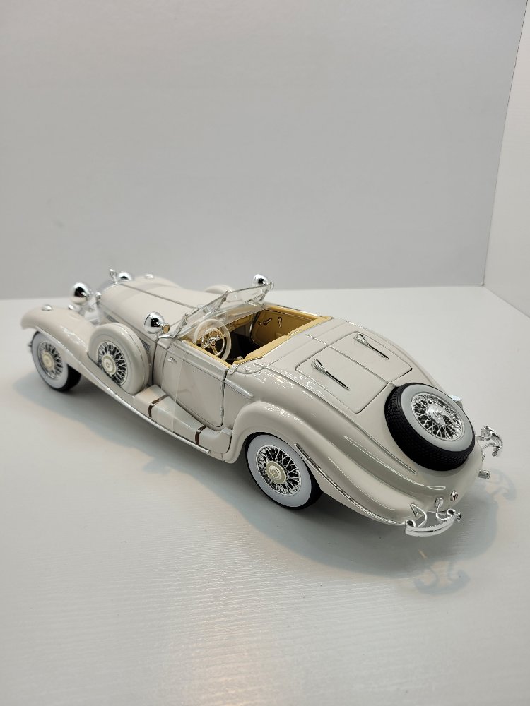 Maisto 1:18 Mercedes-Benz 500K Typ Specialroadster