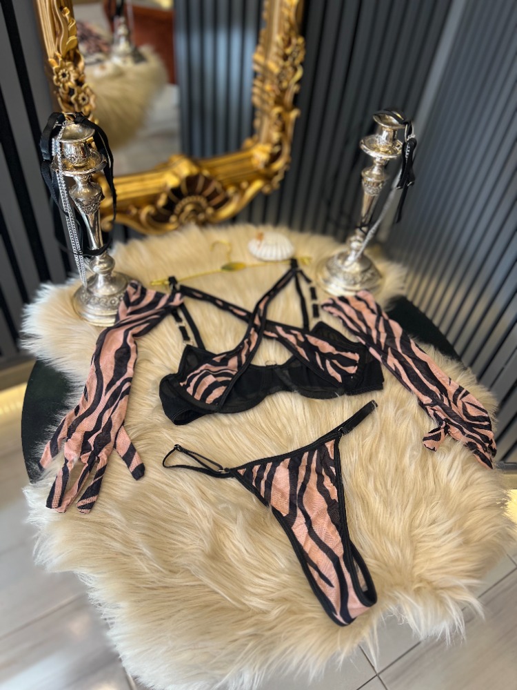 İthal Leopar Jartiyer Set