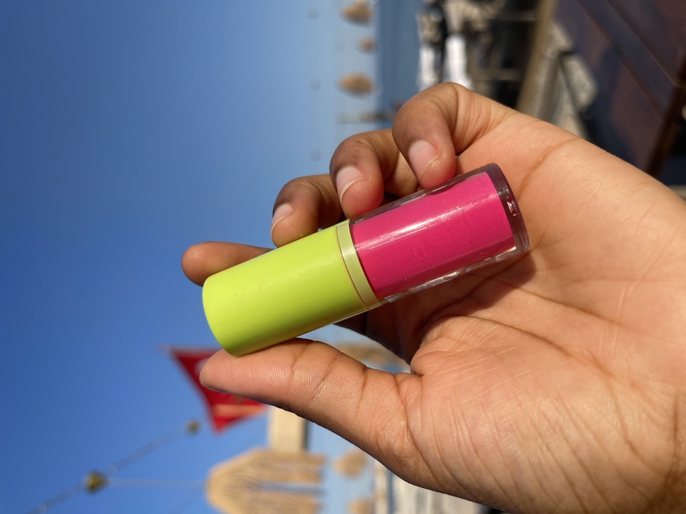 Bold Pink Gloss 01