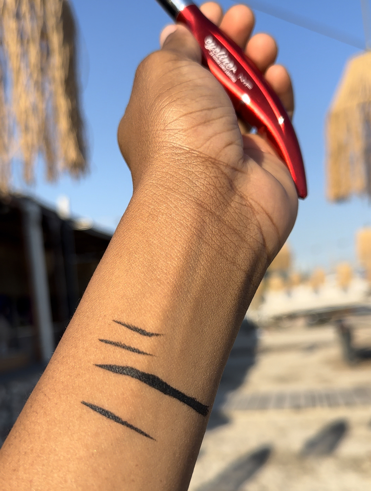 Marker eyeliner