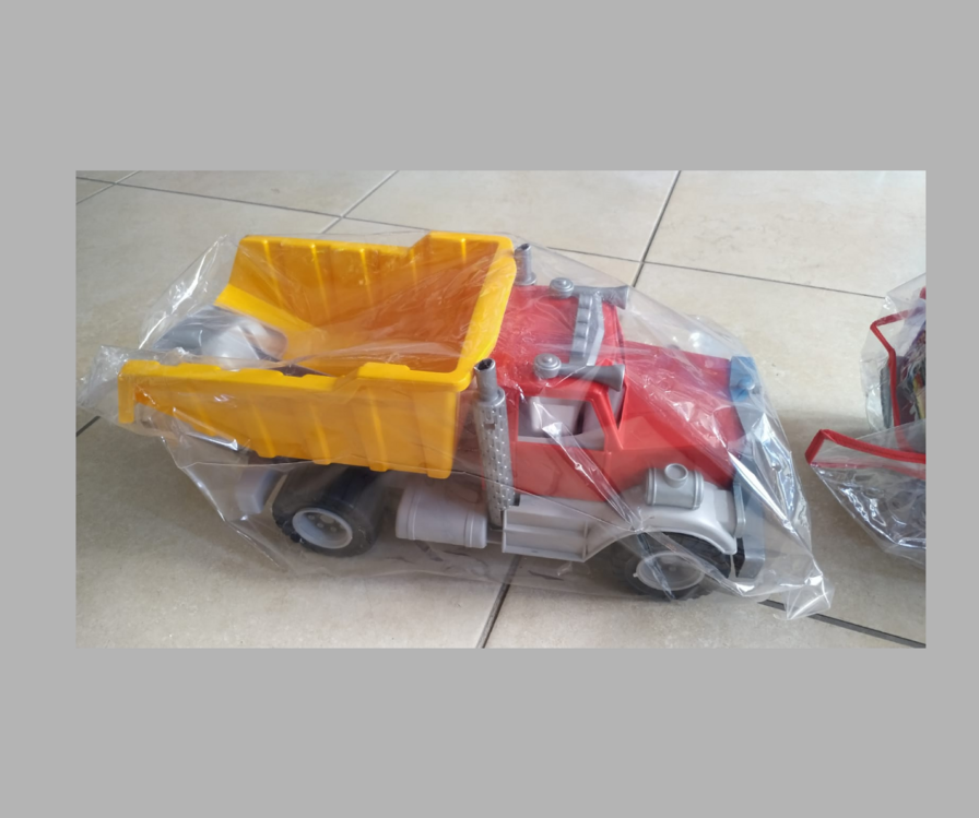 BÜYÜK PLASTİK SAĞLAM KAMYONLAR