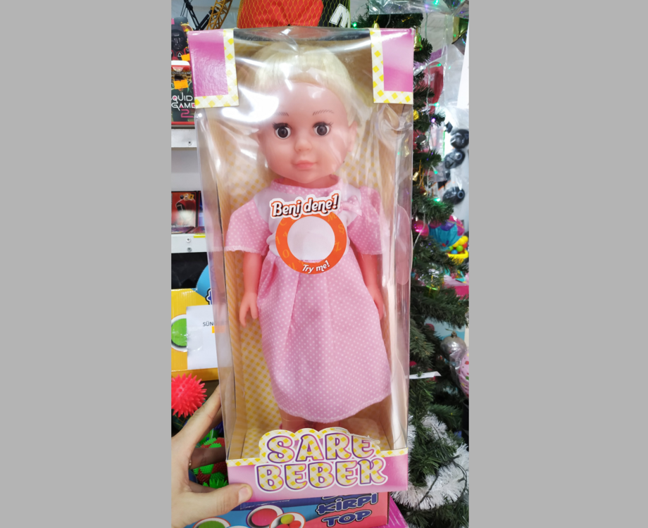 TÜRKÇE KONUŞAN SARE BEBEK