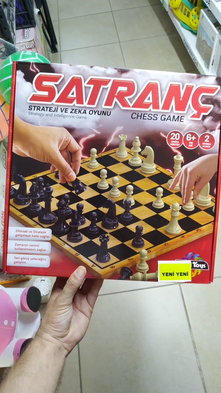 AHŞAP SATRANÇ
