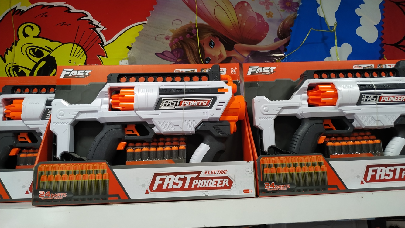 NERF OTOMATİK SÜNGER ATAN TABANCA PİLLİ SERİ ATIŞ 25 MERMİ