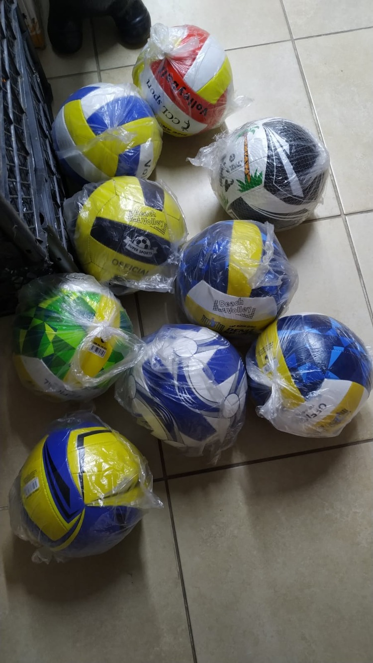UYGUN EKONOMİK DİKİŞLİ VOLEYBOL TOPLARI