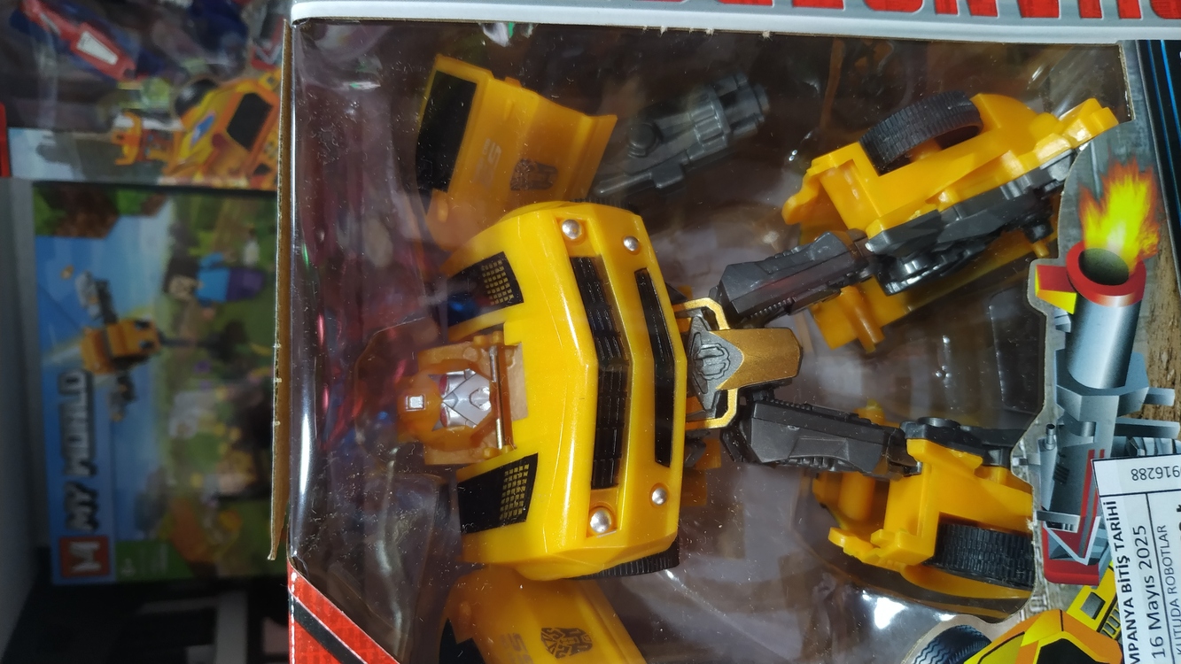 TRANSFORMERS ROBOTA DÖNÜŞEN ARABALAR