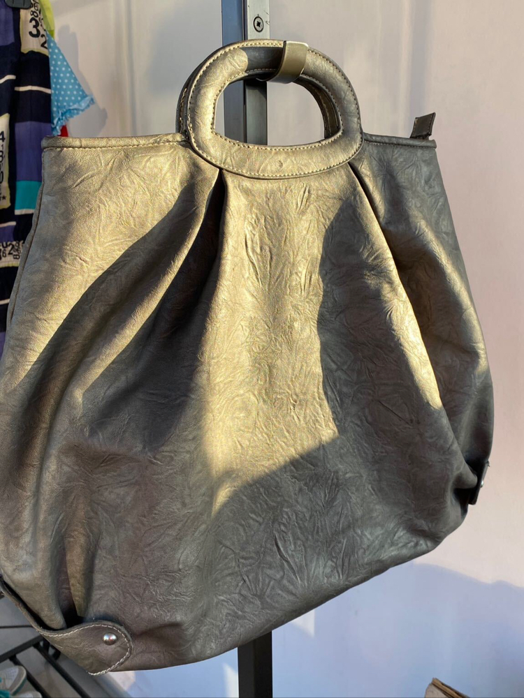silverwing hand bag