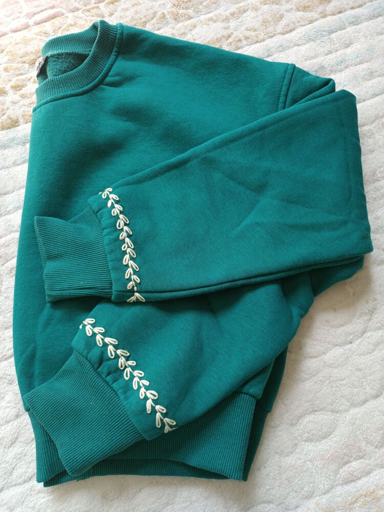 yapraklar kol detay sweatshirt