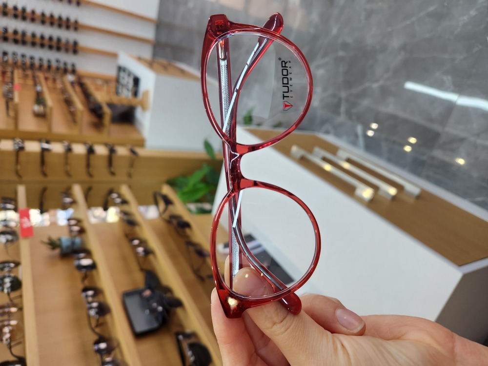 Tudor Optik Çerçeve