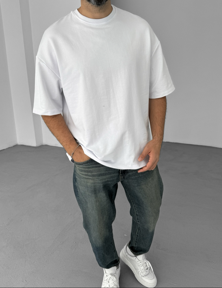 Beyaz Oversize Tshirt