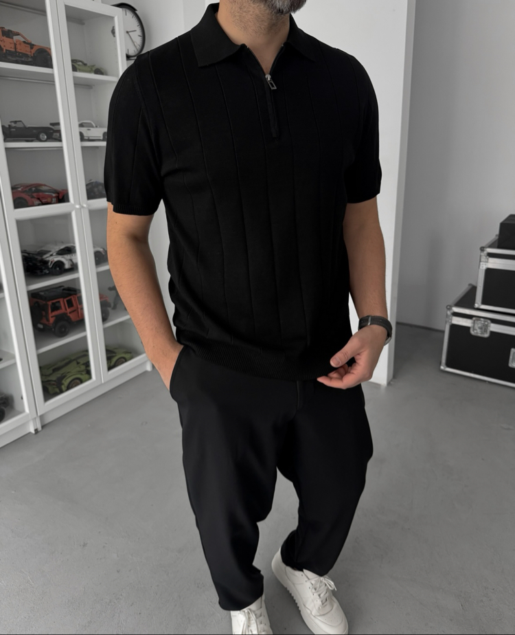 Siyah Fermuarlı Triko Tshirt
