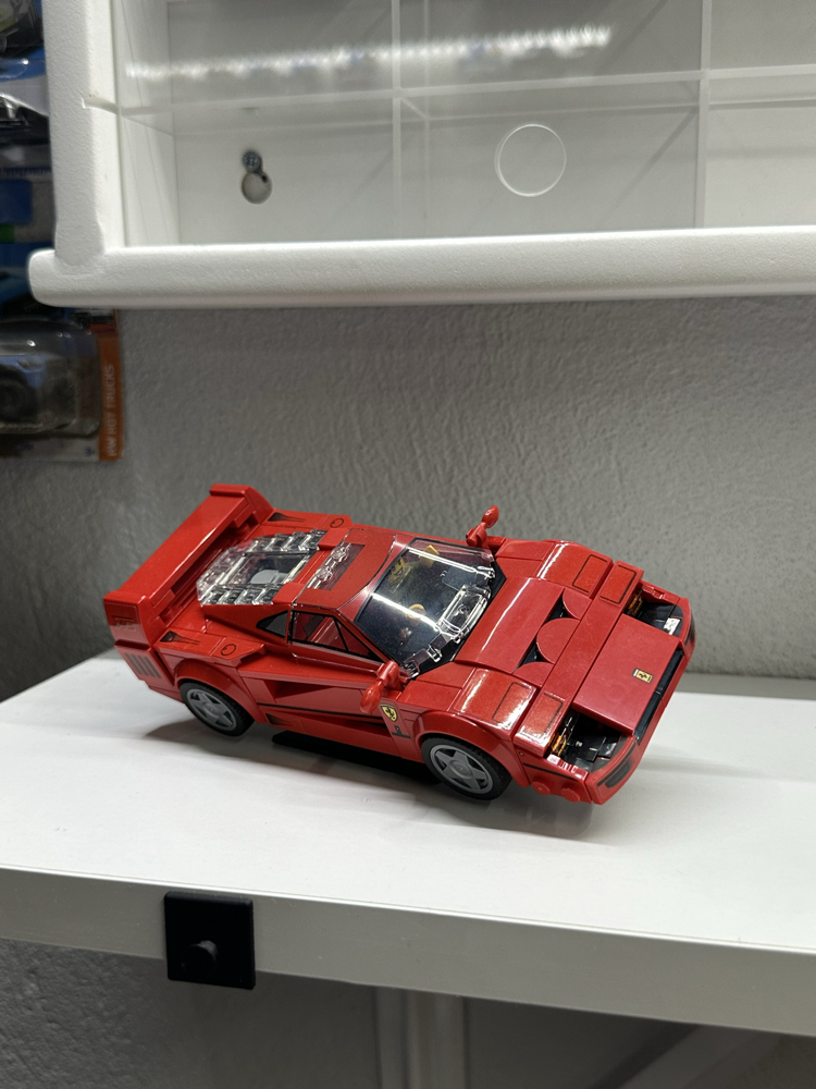LEGO Speed Champions için Uçan Stand
