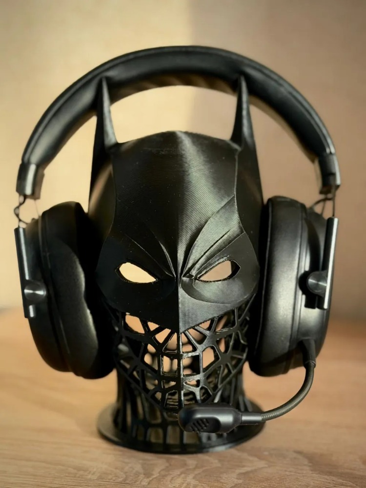 Batman Tasarımlı Masaüstü Kulaklık Standı