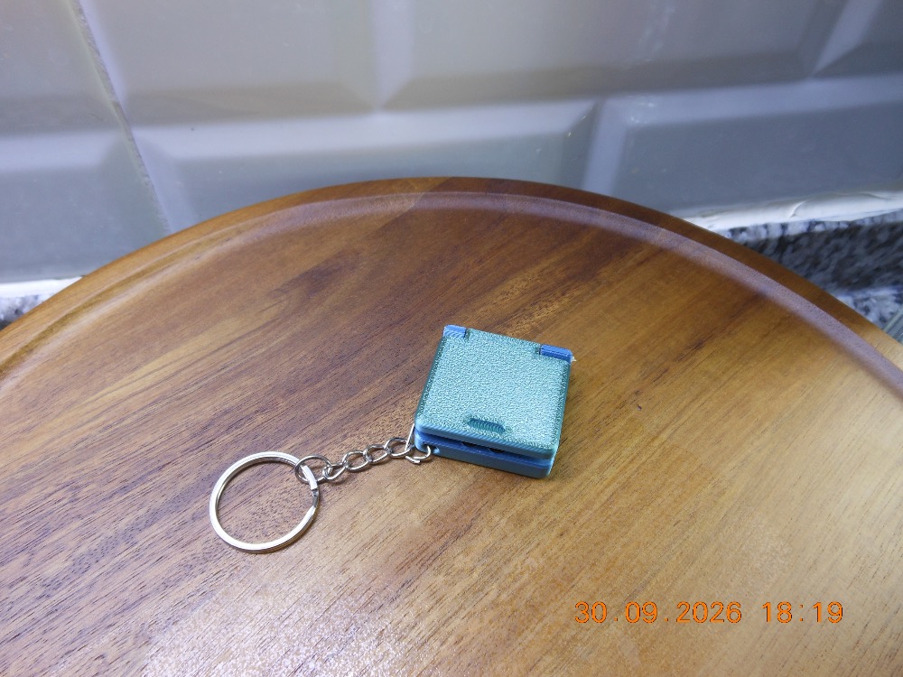 Minik GameBoy Advance SP Anahtarlık 