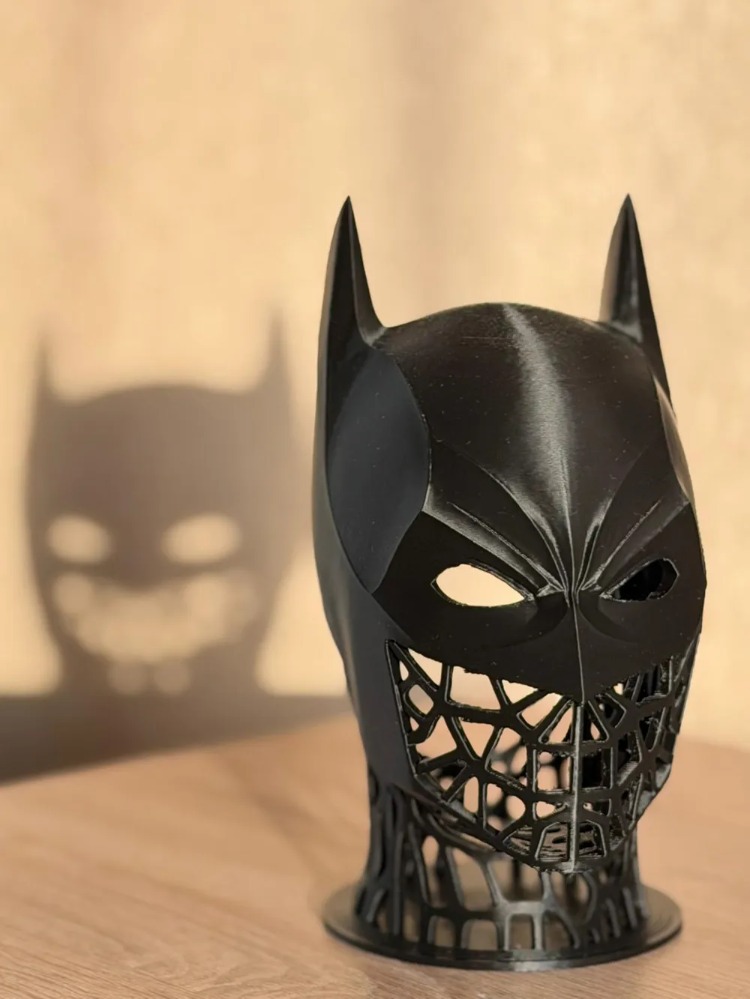 Batman Tasarımlı Masaüstü Kulaklık Standı
