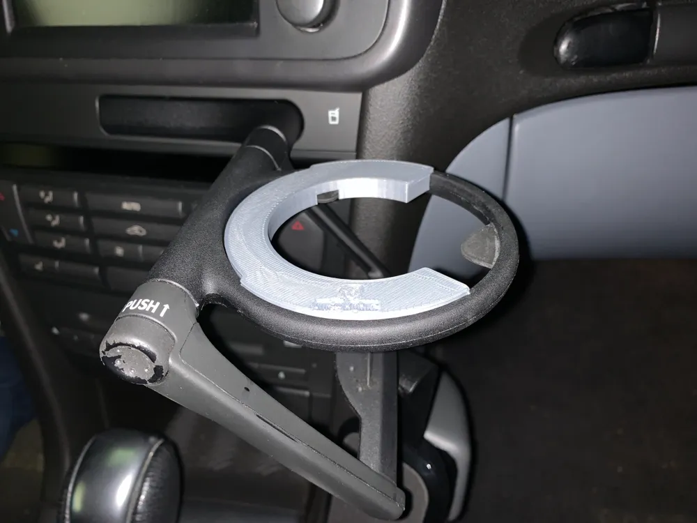 Saab Bardaklık İçi İçeceklik Adaptörü