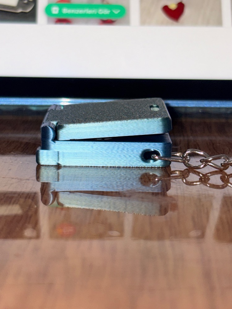 Minik GameBoy Advance SP Anahtarlık 
