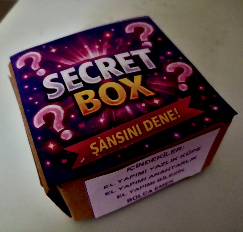 SECRET BOX