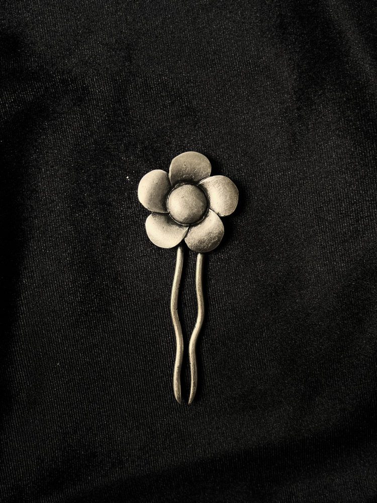 hair pin 4