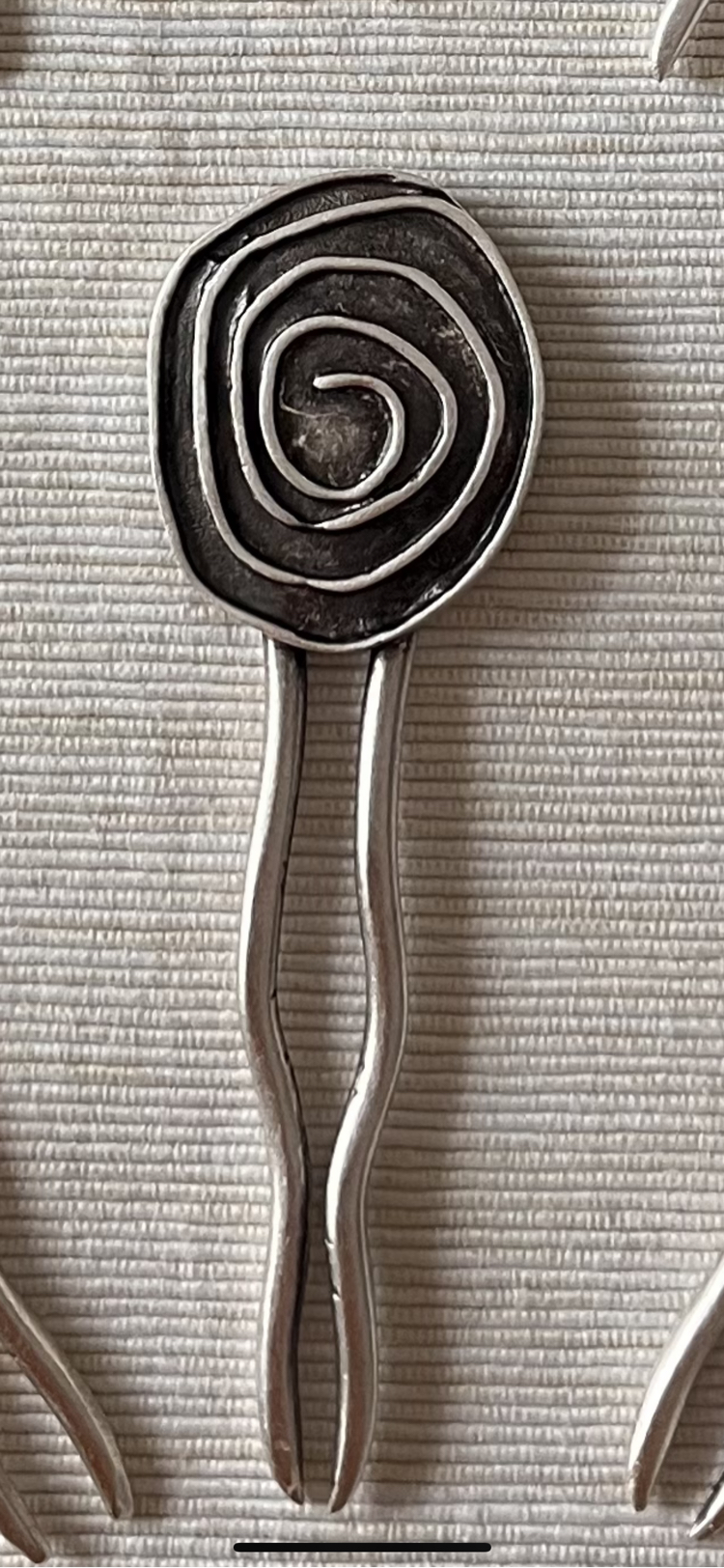 Spiral 2 Pin