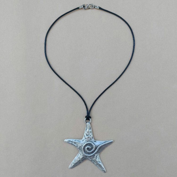 Gümüş Yıldız Spiral Kolye