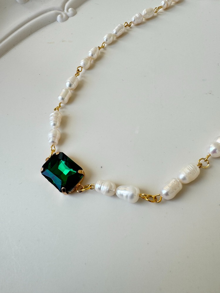 Jade İnci Kolye